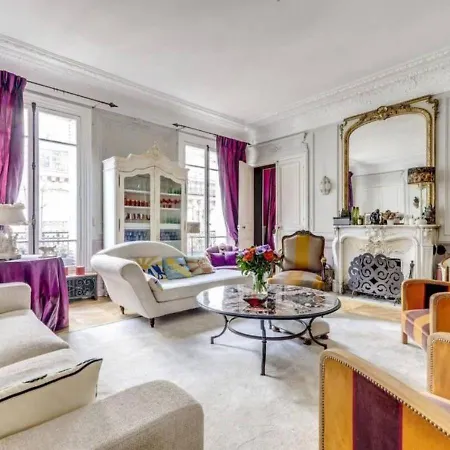 Le Dahlia - Charme Parisien - Champs-elysees Apartment *